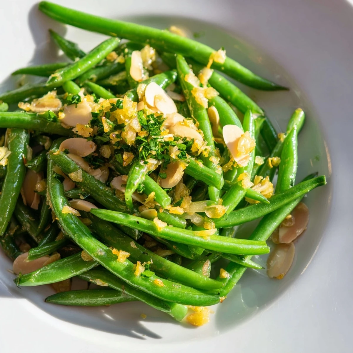 The savory aroma of Lemon Garlic Green Beans: a fresh side, perfect with grilled chicken.